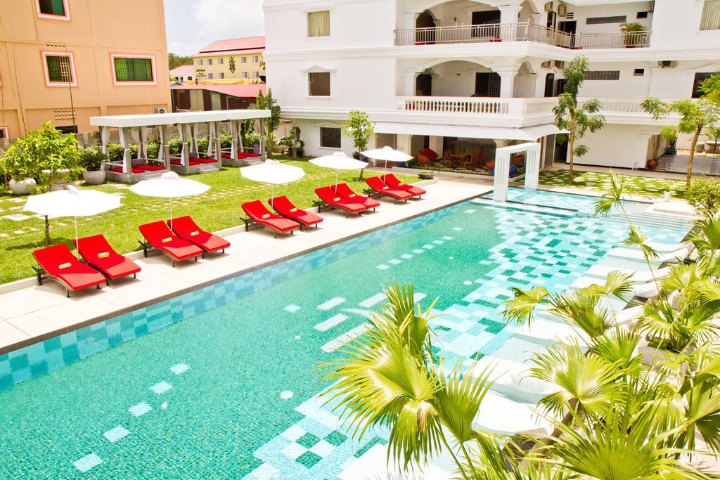 Oc Hotel Сиханоуквил Екстериор снимка