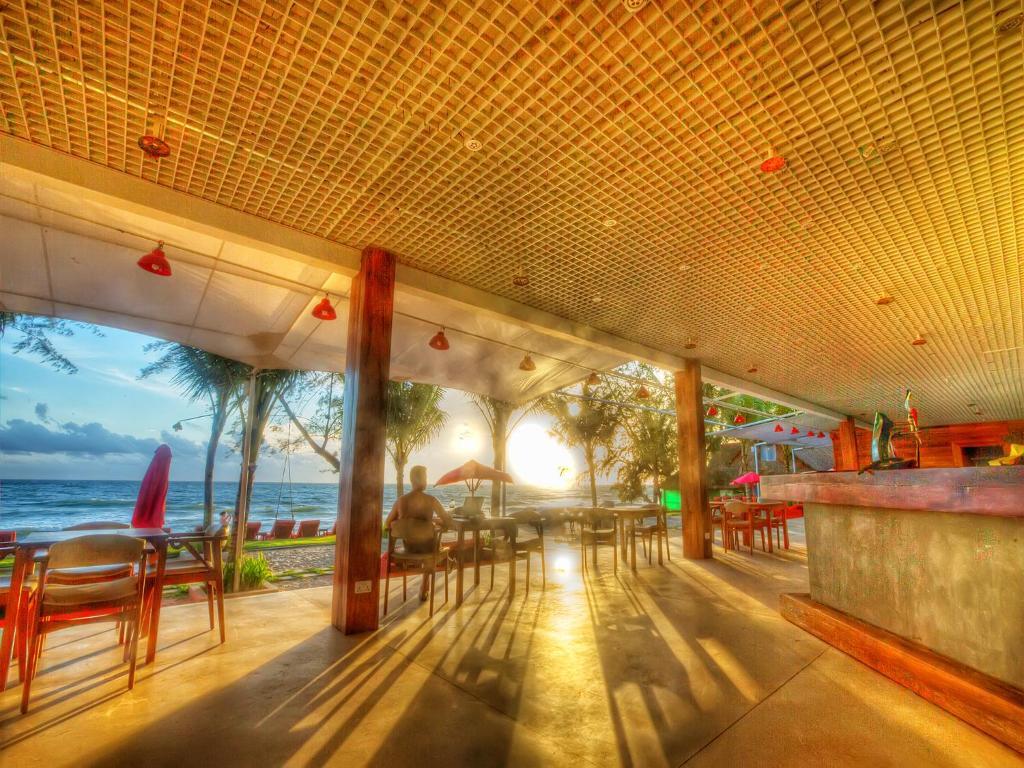 Oc Hotel Сиханоуквил Екстериор снимка