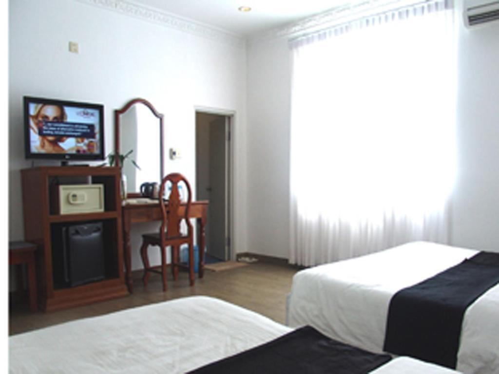 Oc Hotel Сиханоуквил Екстериор снимка